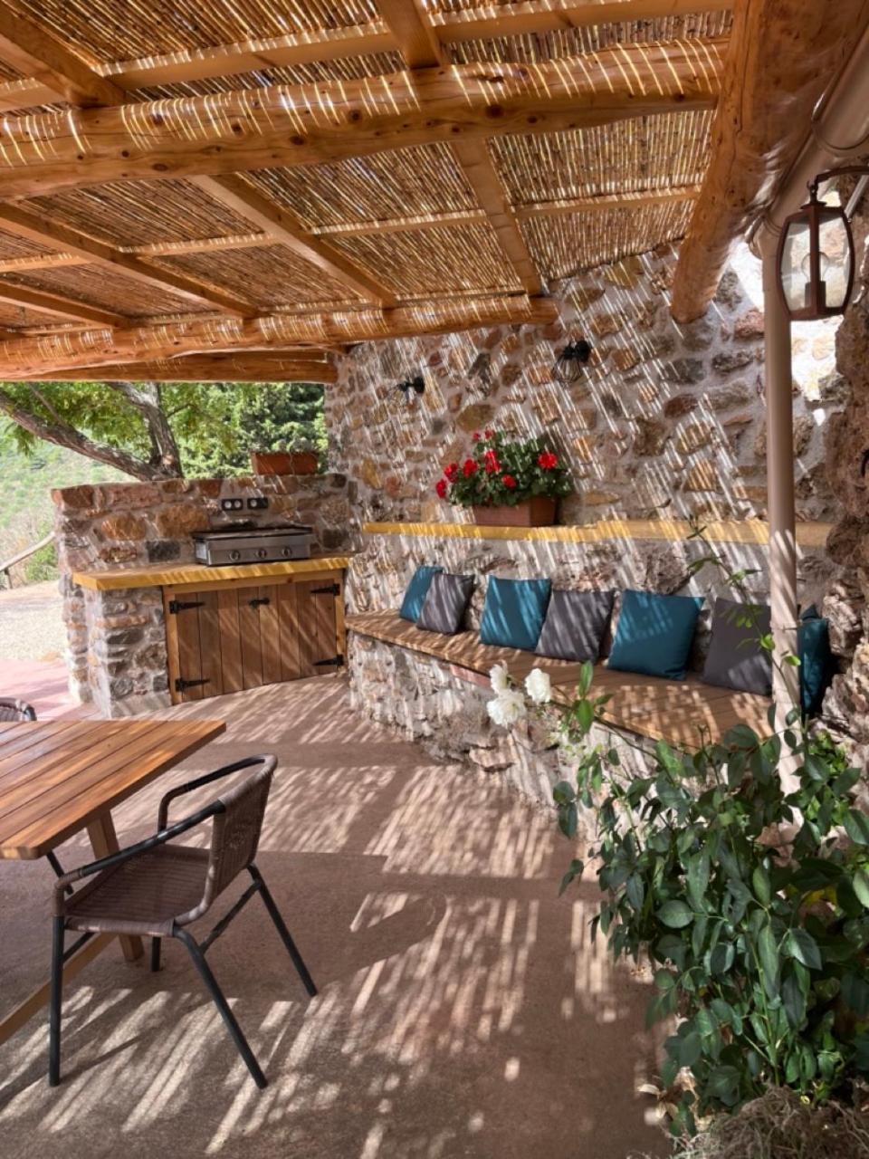 Chambres D'Hotes Gite Saint Roch Tuchan Екстер'єр фото